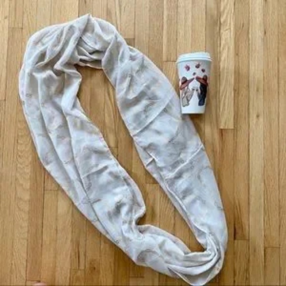 Evelyn K New York Beige Gold Chain Print Infinity Loop Scarf Lightweight One Siz - Picture 7 of 7